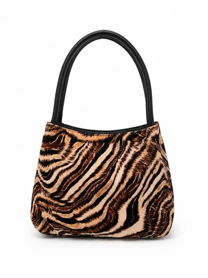 Feline Black
